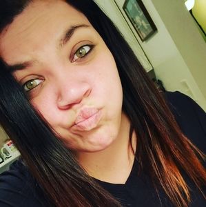 Meet your Posher, Alicia